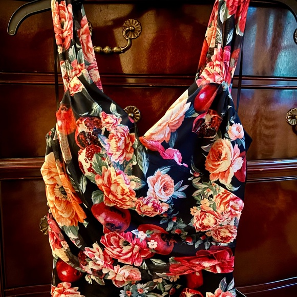 BNWT Express Floral Mesh Body Contour Sweetheart Neck Mini Dress - Picture 4 of 6